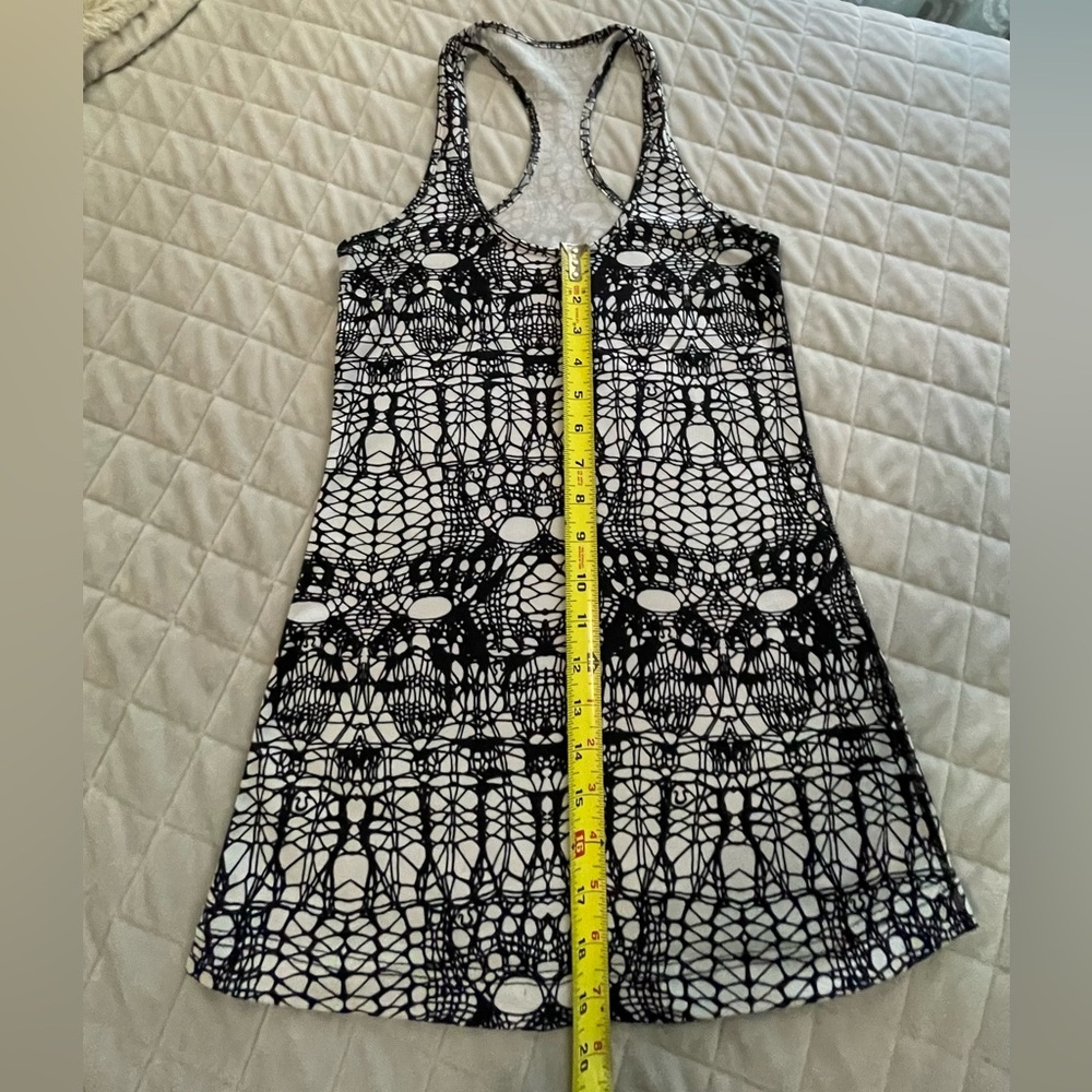 Lululemon Racerback Tank - Picture 5 of 5
